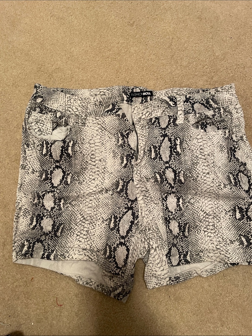 Fashion Nova Snake Print stretch denim Shorts - Black & White